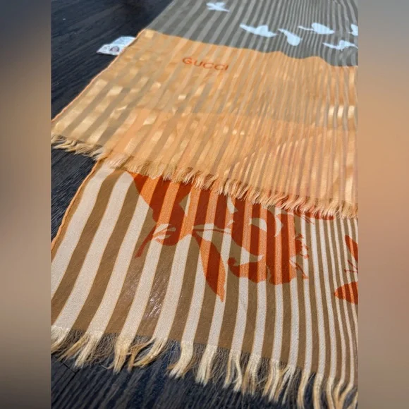 Vintage Gucci "Flora" Silk Stole Butterfly & Floral Motif by V. Accornero - Picture 2 of 10